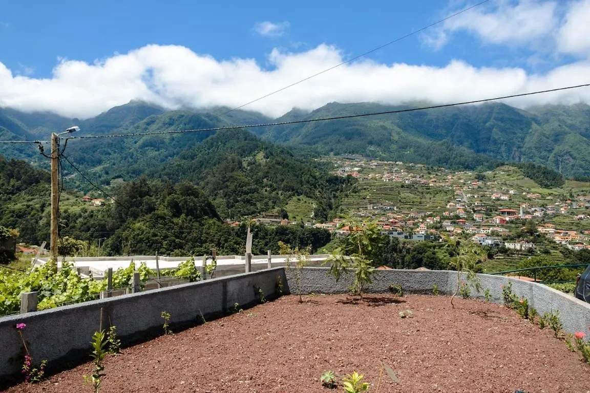 Guestready - Tranquil Retreat In Nature'S Embrace São Vicente Prázdninový dům